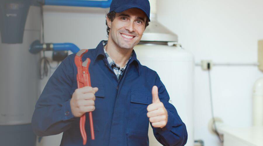 Expert burst pipe repair services in East Peoria, IL